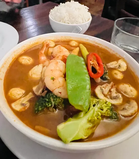 Rice and Lake Thai Restaurant