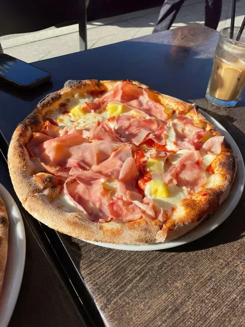 Rocco's Vaucluse