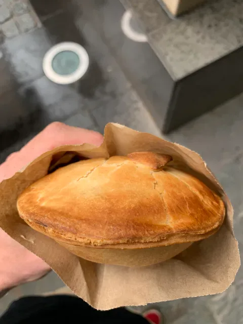 Romeo's Pie Cafe