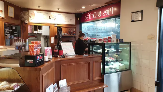 Romeo's Pie Cafe
