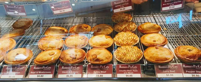 Romeo's Pie Cafe