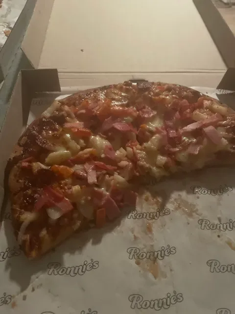 Ronnie's Pizza House