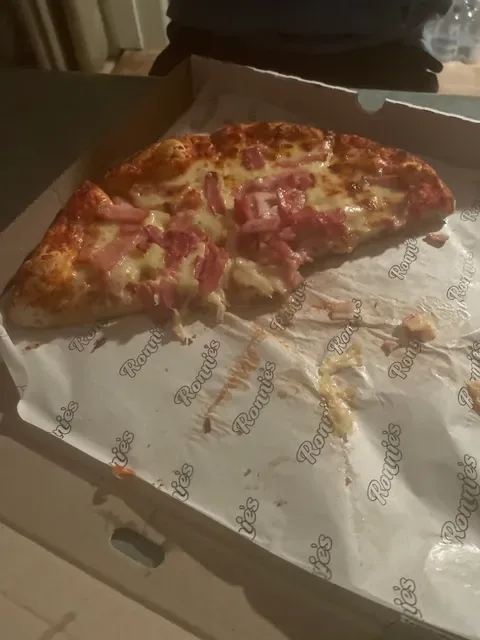 Ronnie's Pizza House