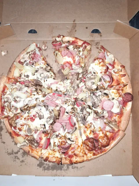 Ronnie's Pizza