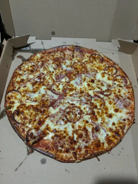 Ronnie's Pizza