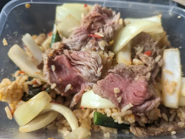 Ros Niyom Thai Restaurant and Bar (Kirrawee)