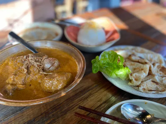 Ros Niyom Thai Restaurant and Bar (Kirrawee)
