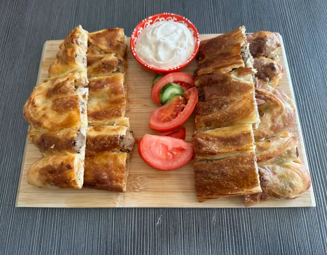 Rose Borek