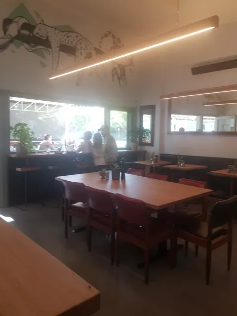 Roseberry Street Cafe