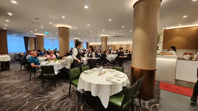 皇庭海鲜舫 Royal Palace Seafood Restaurant