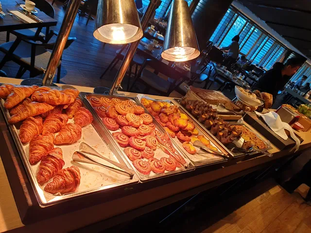 Sailmaker Restaurant
