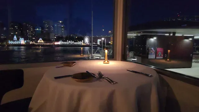 Sails on Lavender Bay