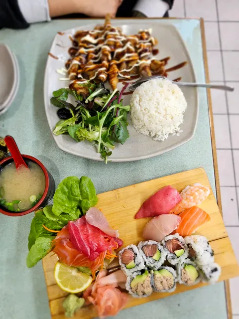 Sakura Fresh Sushi Revesby
