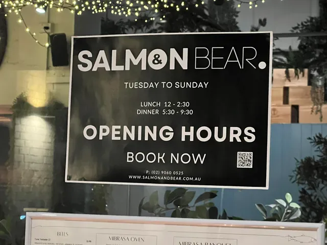 Salmon & Bear - Crows Nest