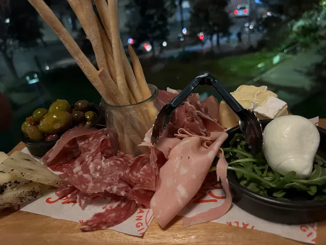 Salt Meats Cheese Circular Quay