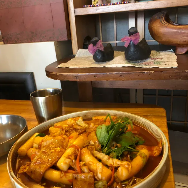 Sanwiye Korean Restaurant.