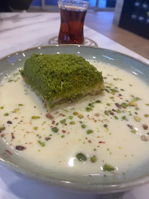 Saray Sweets