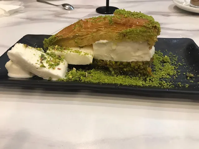 Saray Sweets