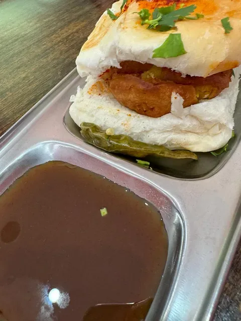 Savariya - Pure Vegetarian Eatery