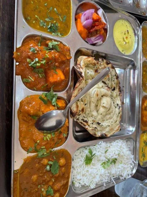 Savariya - Pure Vegetarian Eatery