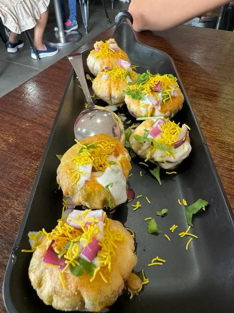Savariya - Pure Vegetarian Eatery