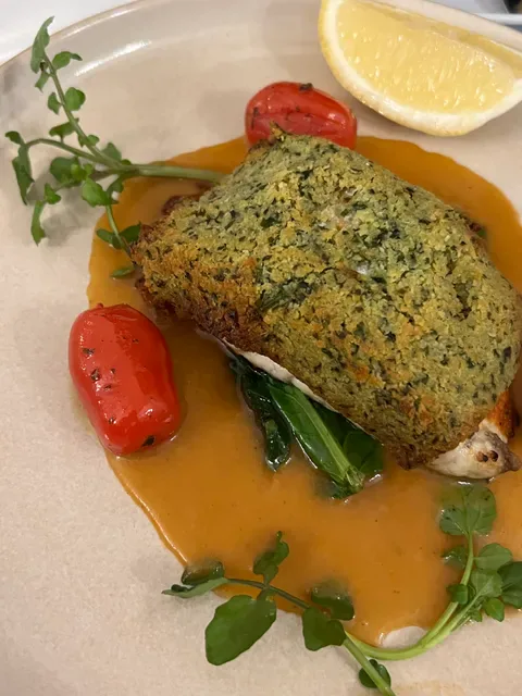 Saveur Restaurant