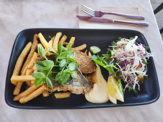 Sea View Cafe & Restaurant