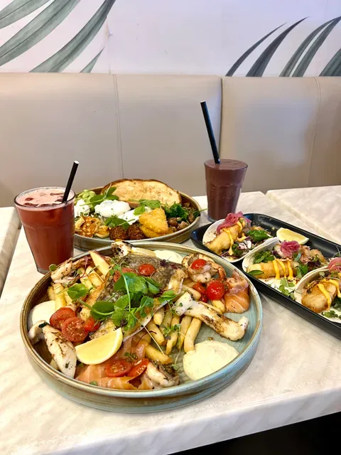 Sea View Cafe & Restaurant