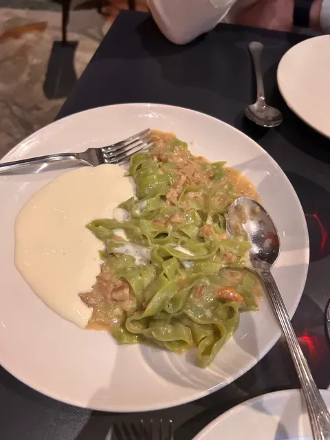 Sella Vinoteca