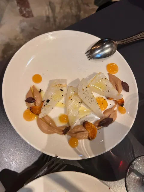 Sella Vinoteca