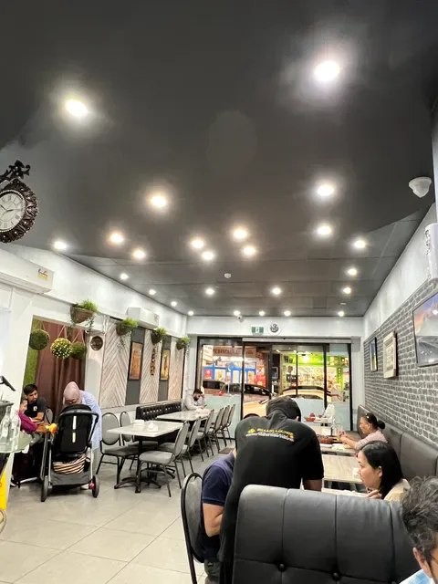 Shaahi Lounge