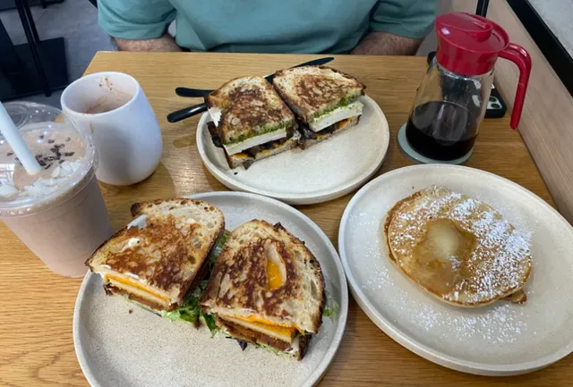 Shift Eatery