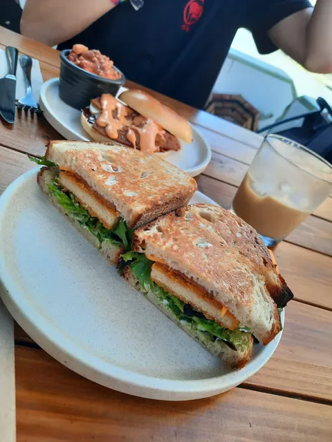 Shift Eatery
