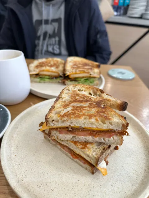 Shift Eatery
