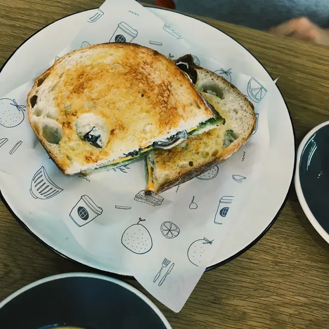 Shift Eatery