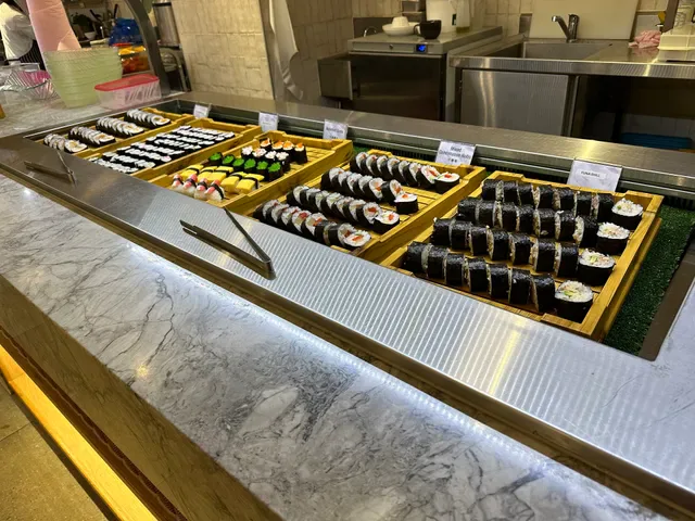 Signatures Buffet