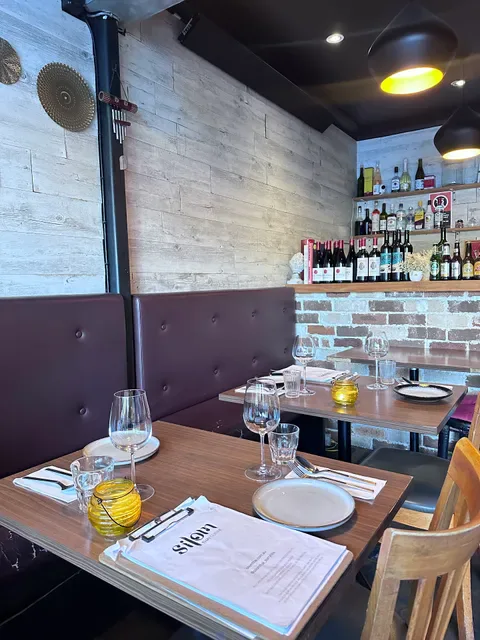 Silom Thai