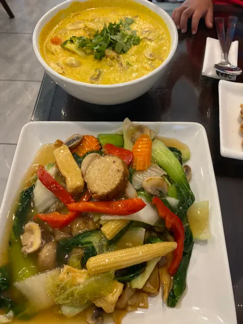 Simple Asian Vegetarian Cuisine