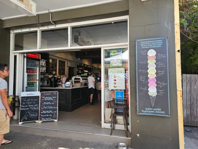 Simple Simons Gelato Coffee House Cafe