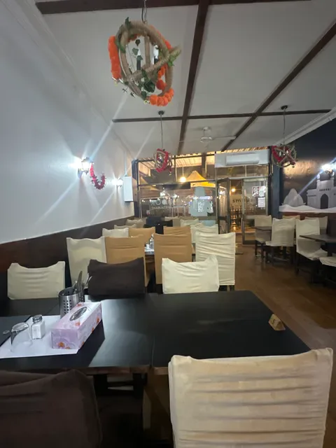 Sindoor Indian restaurant Petersham