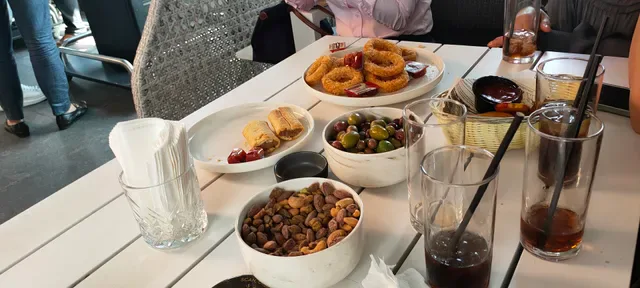 Skye Bar & Lounge