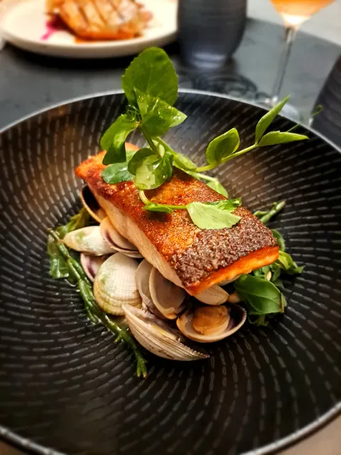 Solander Dining and Bar