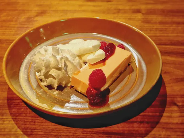 Solander Dining and Bar