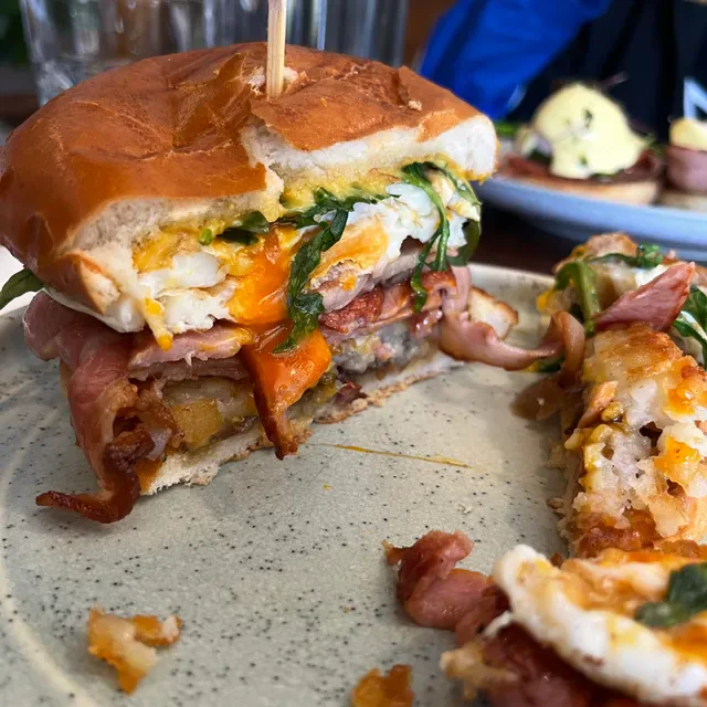 Sonder Cafe
