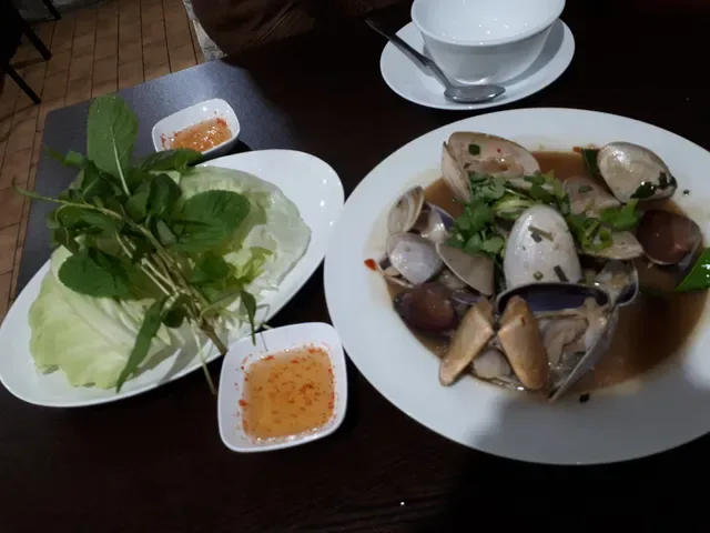 Song Fang Khong