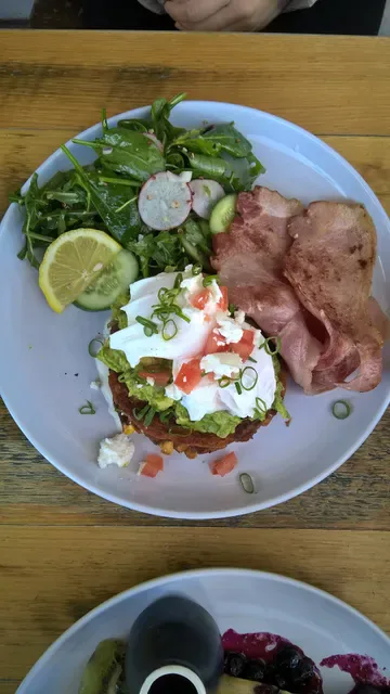 Sotto On West