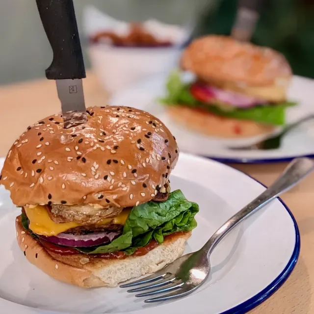 Buns N Burns X Soul Burger Newtown
