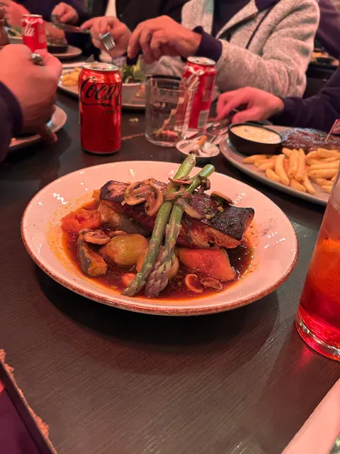 SparQling Pizza & Grill