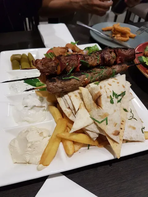 SparQling Pizza & Grill