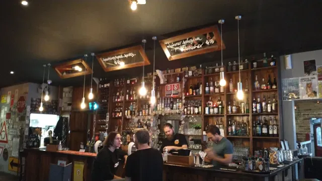 Station Bar & Woodfired Pizza